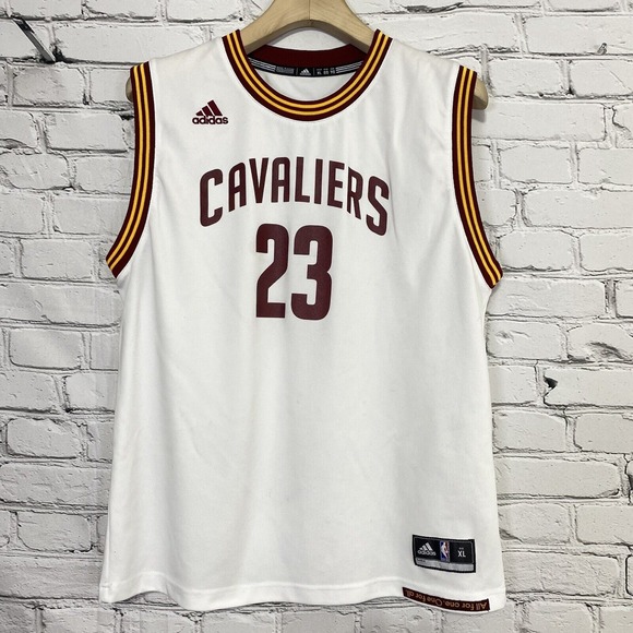 Adidas Lebron James #23 Jersey Size Youth XL White‎ Cleveland Cavaliers NBA LBJ - Picture 1 of 16